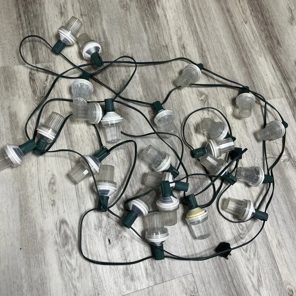 24 Pcs 120v Strobe C9 Christmas Lights‎ Outdoor Waterproof LED White
